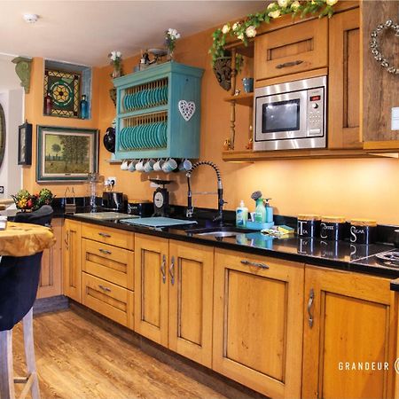 The Garden View Suite By Grandeur Property Bournemouth Eksteriør bilde